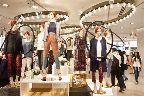 By the numbers: The impacts of fast fashion | Opinion ...