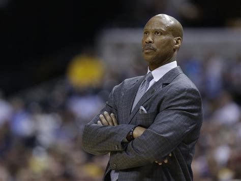 Byron Scott, nuevo entrenador de los Lakers
