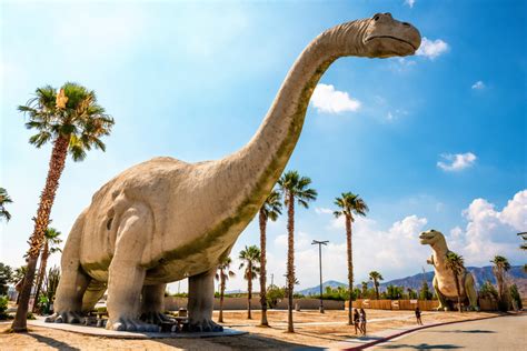 Cabazon Dinosaurs: Perfect California Road Trip Pit Stop ...
