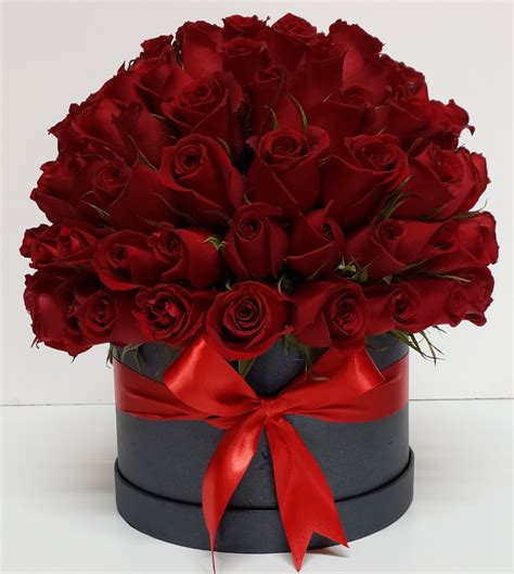 Caja de rosas rojas luxury   Boutique Floral Nicté