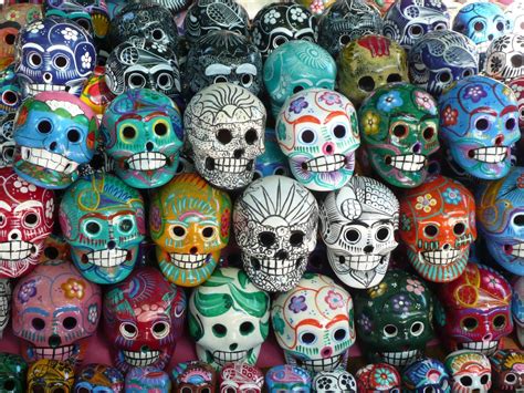 Calaveras  skulls  for celebrating El Dia de los Muertos ...