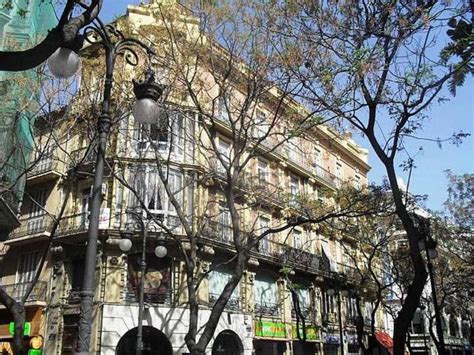 Calle Cerrajeros, 2, València — idealista