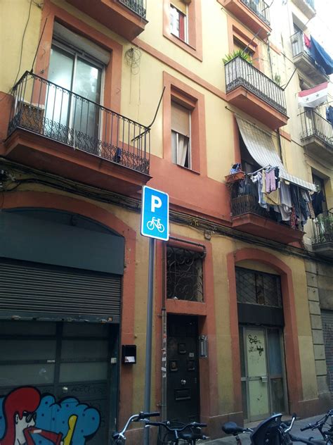 Calle Sant Bertran, 7, Barcelona — idealista