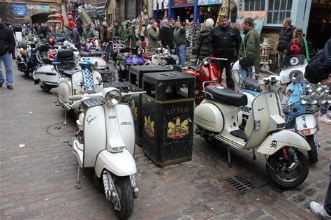 Camden Town y motos clásicas.   lamaneta