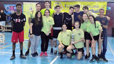 Campions de Barcelona de KORFBOL! | INS Salvador Espriu