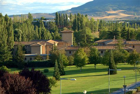 Campus de la Universidad de Navarra, Pamplona | Vista del ...