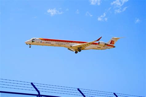 Canadair CL 600 2E25   Almería   Iberia  aerolínea ...