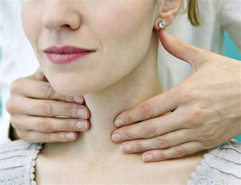 Cáncer de tiroides: qué lo provoca y cuáles son sus ...