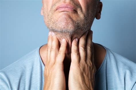 Câncer nas glândulas salivares: sintomas, diagnóstico e tratamento ...