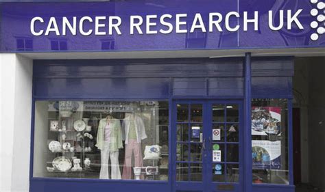 Cancer Research UK triples its funding to battle deadliest cancers | UK ...