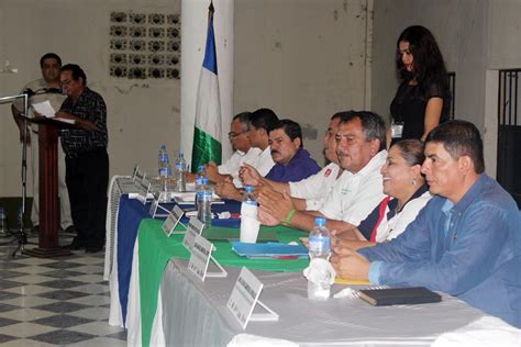 Candidatos a la Alcaldía de Morales participan en foro   Prensa Libre