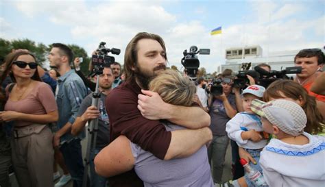 Canje de 70 prisioneros entre Rusia y Ucrania después de cinco años de ...
