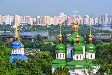 Capital de Ucrania   Kiev foto de archivo. Imagen de ...