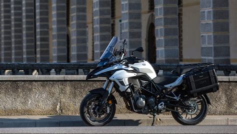 Carnet A2: ¿Qué motos puedo conducir? – Benelli Blog