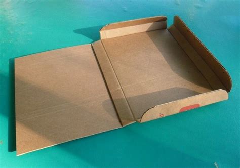 Carpeta con caja de cartón