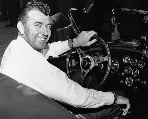 Carroll Shelby, Builder of Cobra Sports Car, Dies at 89 ...