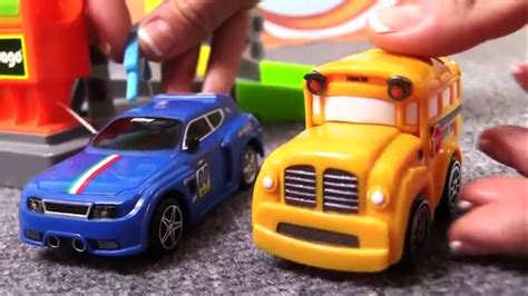 Carros para niños   Chevrolet   Speedy y Bussy   YouTube