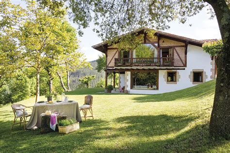 casa de campo en el norte decorada con estilo