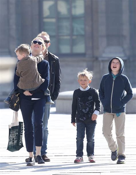 Cate Blanchett & Family Go Sight Seeing In Paris | Celeb ...
