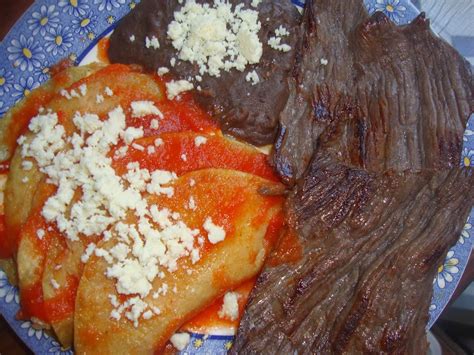 Cecina Y Enchiladas Huastecas