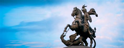 Celebra en Sitges la diada de Sant Jordi. | The Art of ...