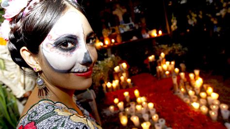 Celebración mexicana del Día de Muertos en Guatemala ...