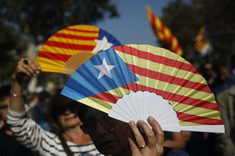 Celebran la independencia de Cataluña   Proceso