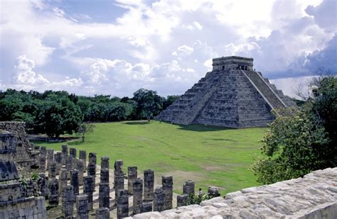 Centro ceremonial de Chichén Itzá   Turismo.org