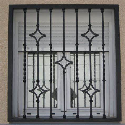 Cerrajerias en Madrid Precios | Verjas para ventanas ...