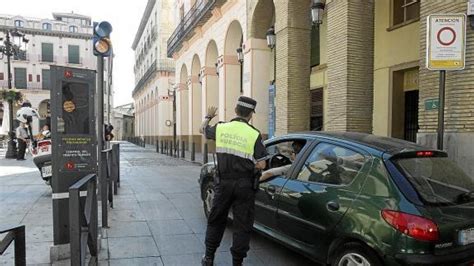 CHA critica la  permisividad  del Ayuntamiento con quienes aparcan en ...