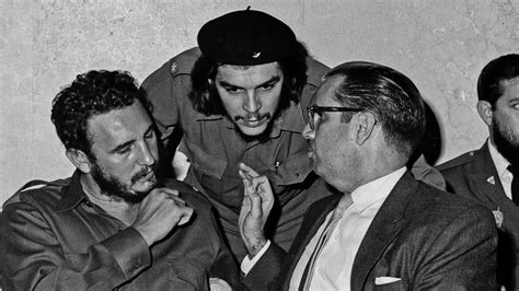 Che Guevara and Fidel Castro: Revolutionary Friends | Cuba ...