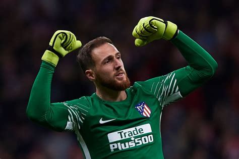 Chelsea news: Jan Oblak responds to £89m transfer approach ...