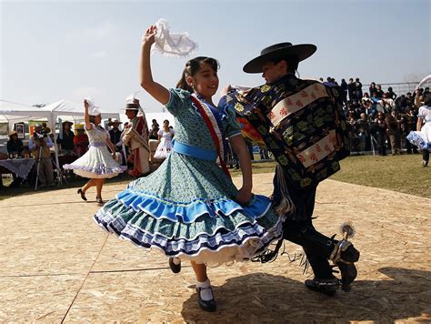 Chile aquí, de norte a sur: Baile Nacional de Chile
