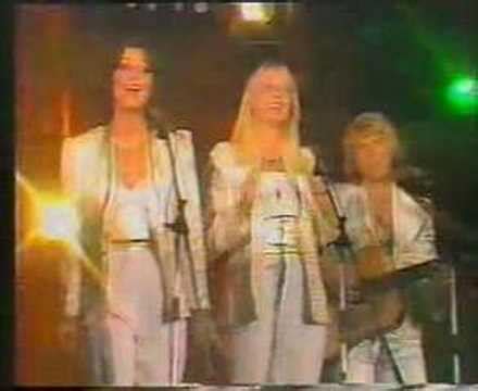CHIQUITITA VERSION ESPAÑOL ABBA   YouTube