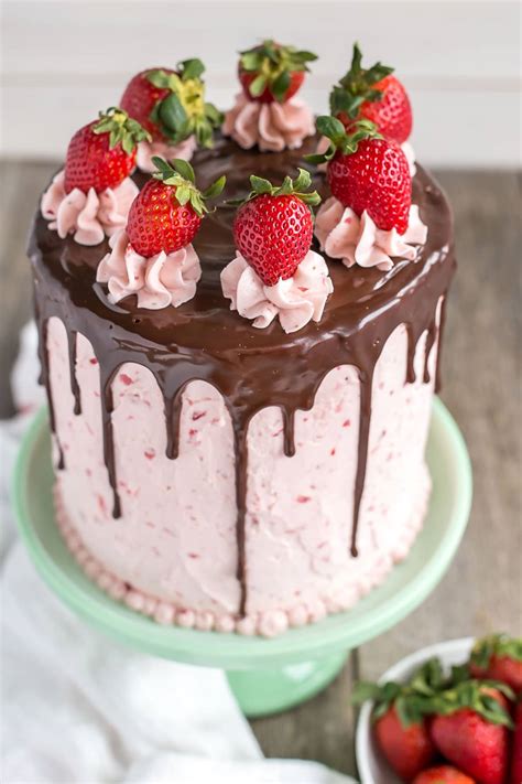 Chocolate Strawberry Cake | Liv for Cake