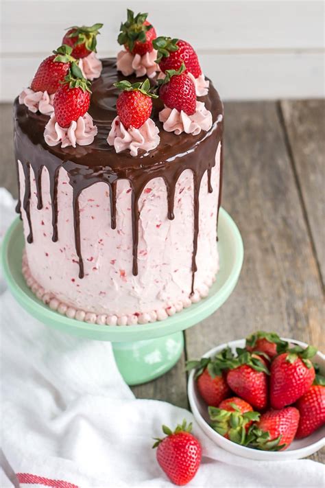 Chocolate Strawberry Cake : Liv for Cake