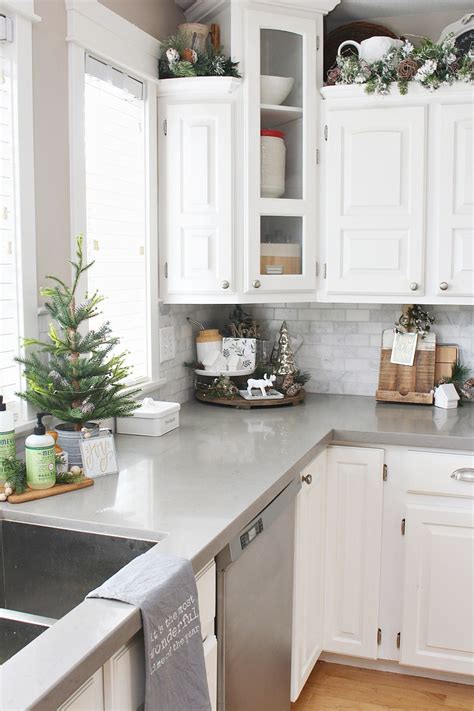 Christmas Kitchen Decorating Ideas   Clean and Scentsible