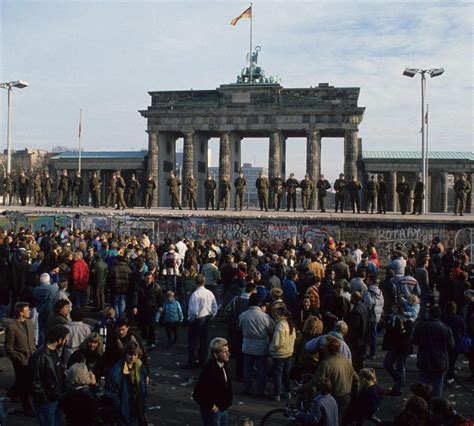 Ciclo “Recordando el muro de Berlín” – El Líbero