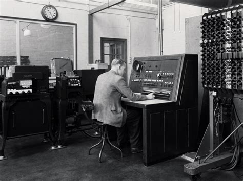 Ciencia ,Tecnología o Medicina Integral: Alan Turing, padre de la ...