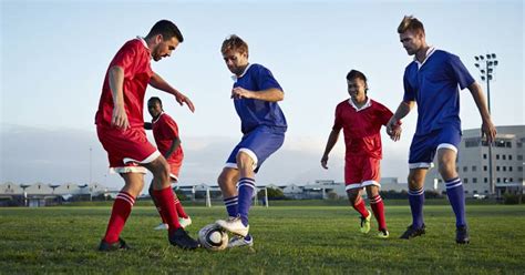 Cinco ‘apps’ para hacer deporte en grupo | Tecnología | EL ...