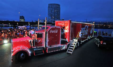 Coca Cola Christmas truck in Belfast   Belfast Live