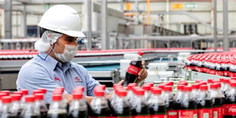 Coca Cola se reestructura y ofrece el retiro a 4.000 empleados