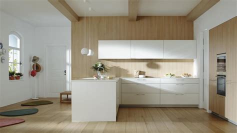 Cocinas blancas combinadas con madera: luminosos y ...