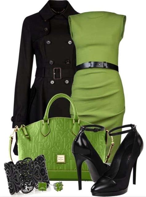 Combinar una prenda de color verde