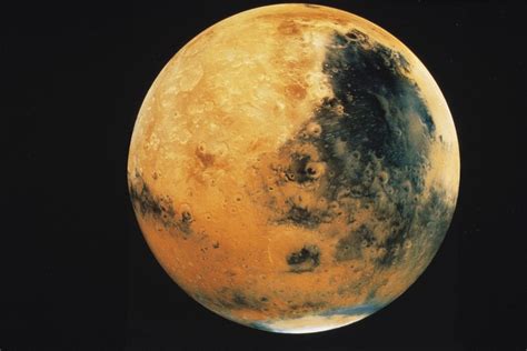 Cómo calcular la distancia de Marte a la Tierra