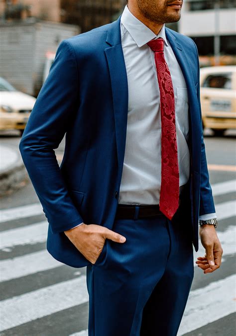 Cómo combinar un traje azul [Guía 2021 ]   Blog Moda Hombre