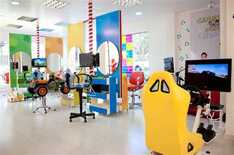 Cómo diseñar y decorar una peluquería para niños   Children s Spaces