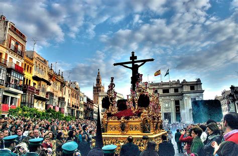 Cómo es la Semana Santa de Sevilla | Bar Tapas Sevilla