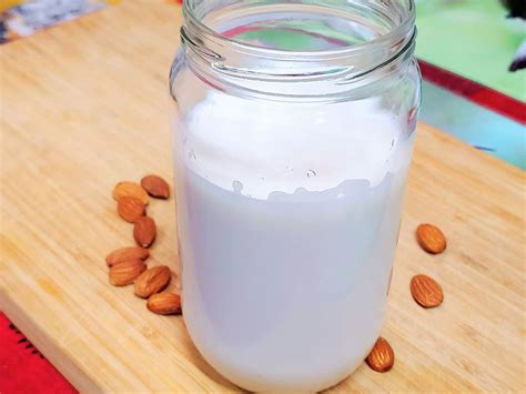 Cómo hacer leche de almendras casera y sus beneficios y ...