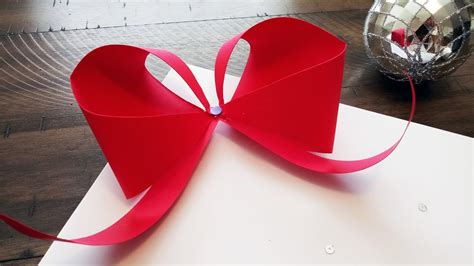 Cómo hacer moños de papel super fácil y rápido  para decorar regalos ...